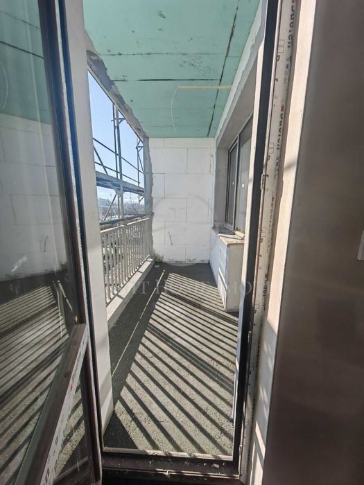 Продава се Тристаен апартамент в Пловдив, Остромила - 116 кв.м за 983 €/кв.м - Снимка #6