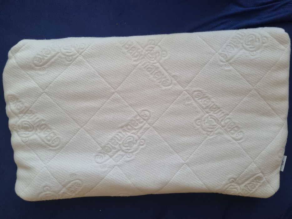 Антирефлуксна възглавница