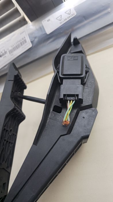 Педаль газа рестайлинг Bmw