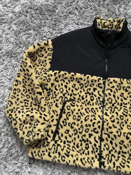 jacheta groasa din fleece zara animal print