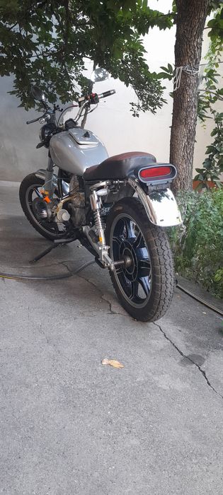 Мотоцикл урал сотилади