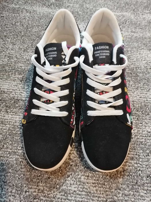 Мъжки кецове, номер 43