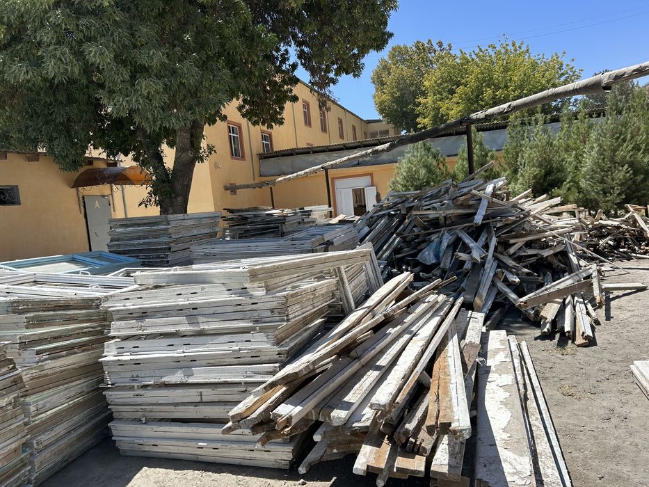 Продается рамки окна