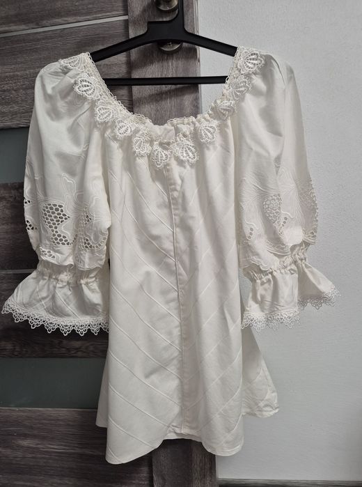 Costum popular de dama