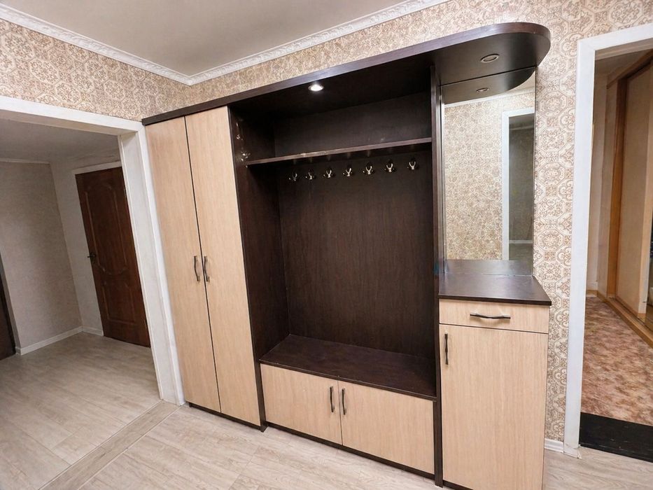 Срочно продам прихожую