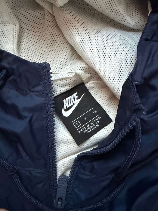 Спортно яке/ветровка Nike!