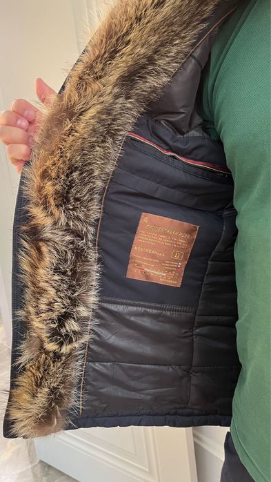 Продам парку в отличном состоянии