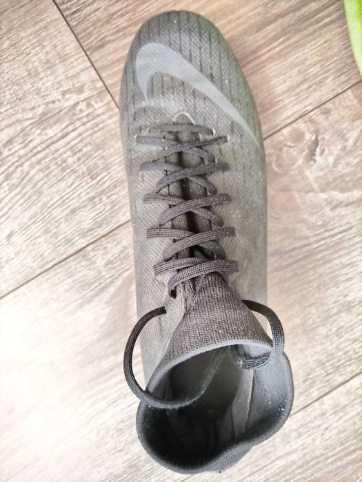 Бутонки NIKE 41 номер