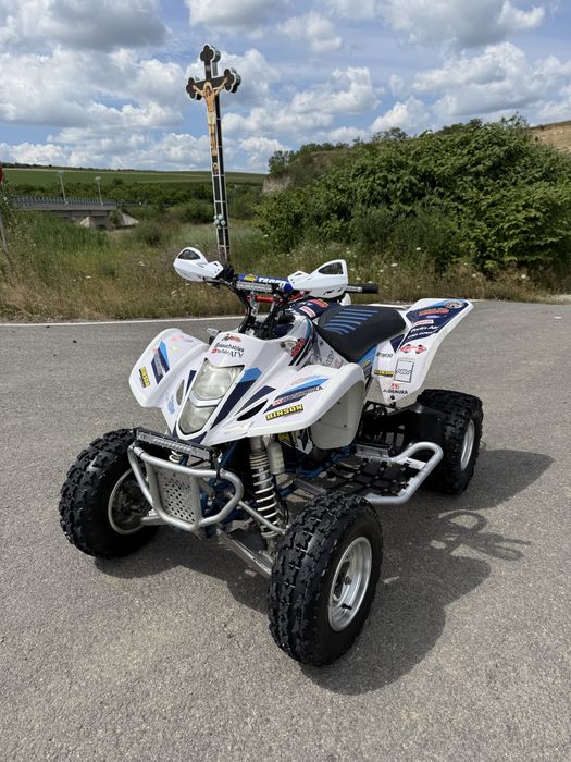 Se vinde Suzuki  LTZ 400 AK47