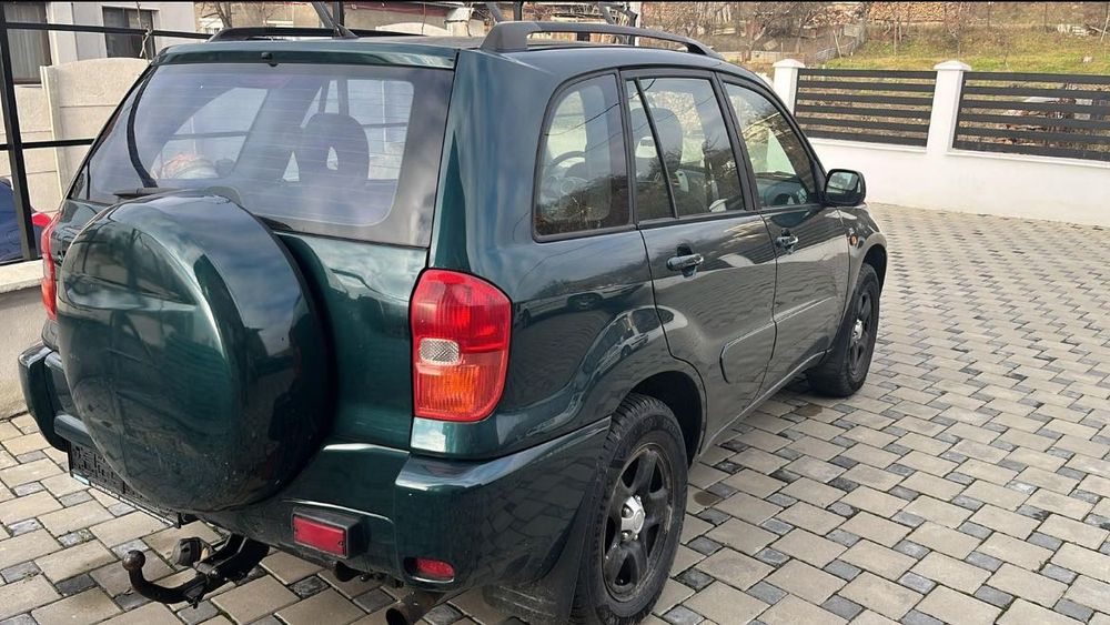 Vând Toyota rav 4