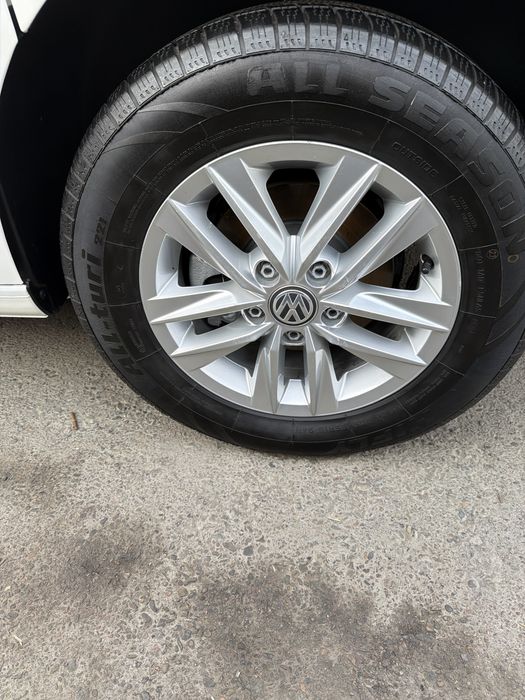 Assalomu aleykum Cedi srochne sotiladi