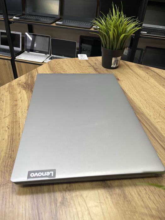Lenovo | Ryzen 5