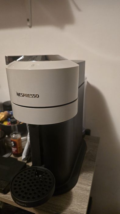 NESPRESSO Vertuo Next Aparat de cafea