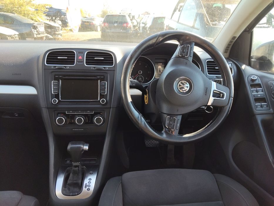 Фолксваген Голф 6 2.0тди 140коня дсг