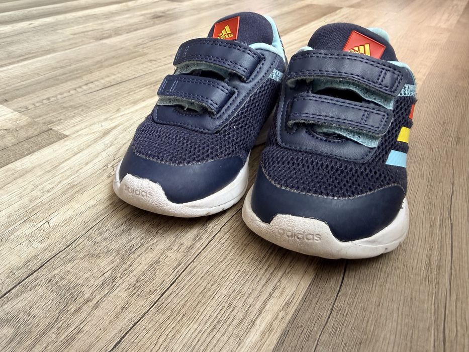 Adidas tensaur run 23