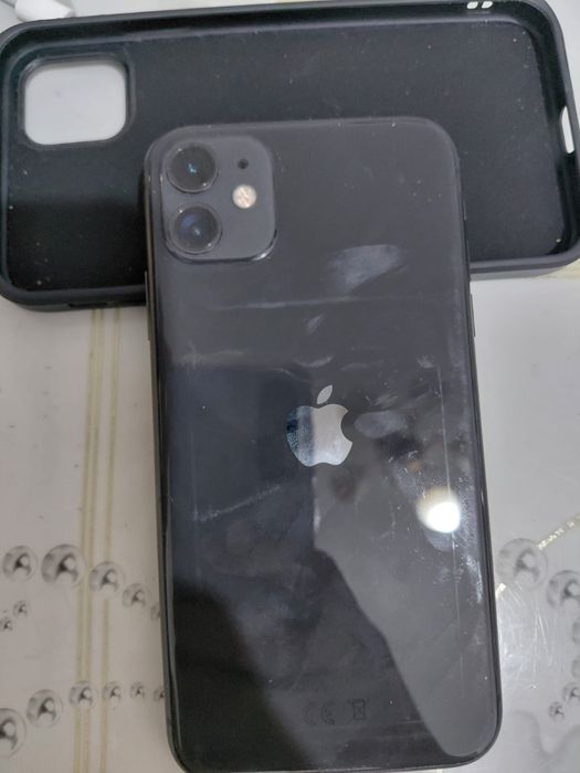 Айфон 11.64гб ...