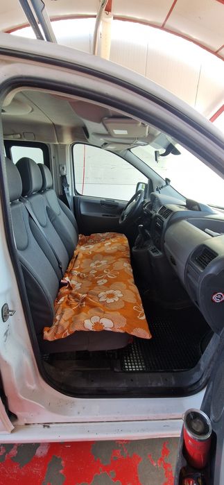 Peougeot expert mixt 5+1