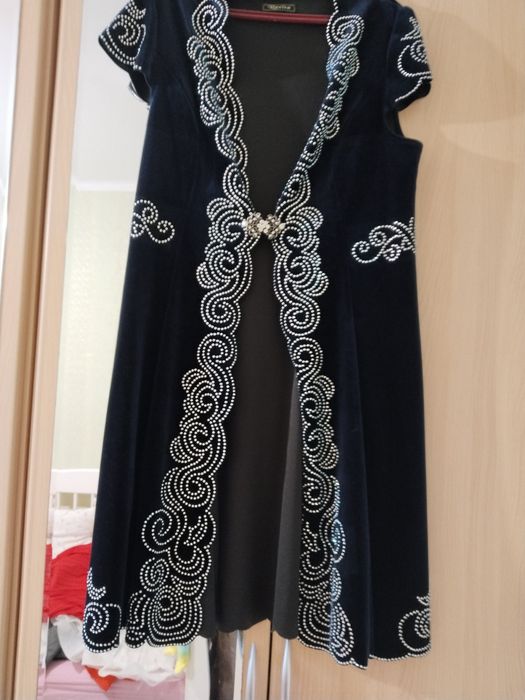 Жилет ою-өрнекпен