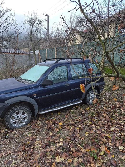 Vând 2 land rover