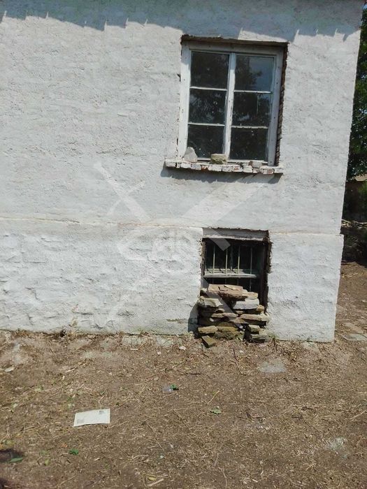 Продава се Къща в с. Искра, Област Бургас - 70 кв.м за 393 €/кв.м - Снимка #4