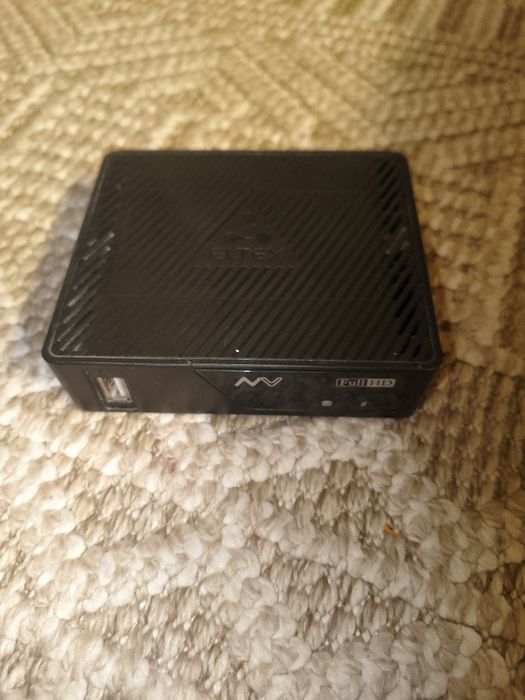 Стационарная IPTV/OTT-телеприставка Eltex NV-100