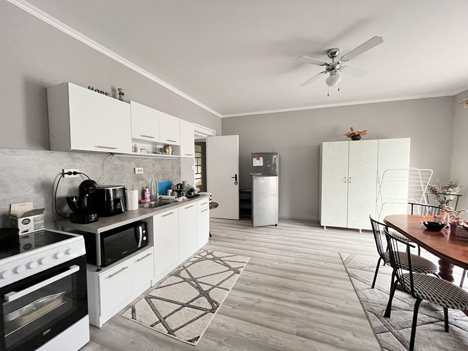 Продава се Офис в Добрич, Център - 1169 кв.м за 514 €/кв.м - Снимка #12