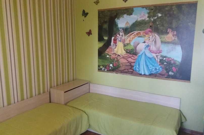 Дава се под наем Двустаен апартамент в Бургас, Меден рудник - зона А - 65 кв.м за 500 € - Снимка #2