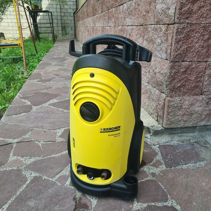 Мойка Karcher проф
