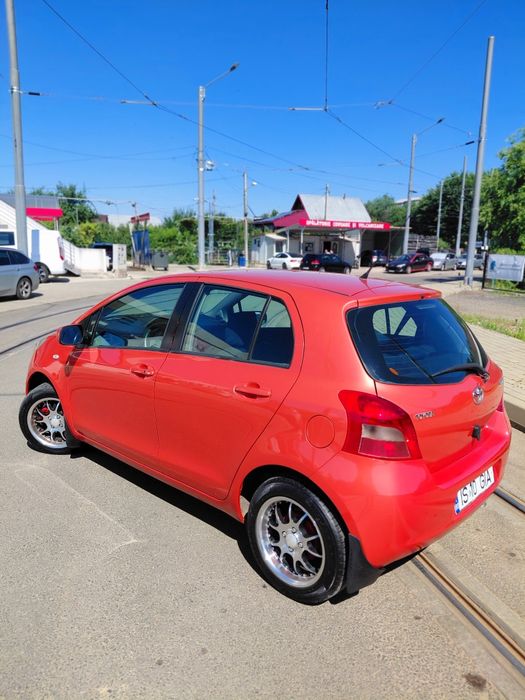 Toyota Yaris Automata 1.3 benzina ! Stare impecabila mecanic si estetic ,itp nou 06 2027 !