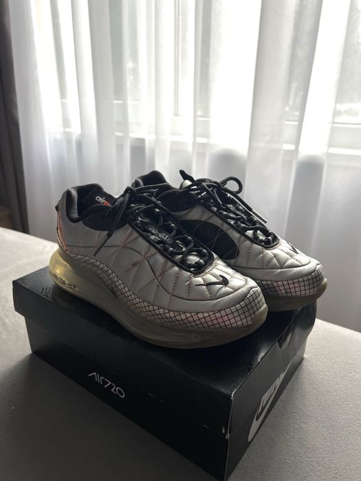 Маратонки Nike Air 720