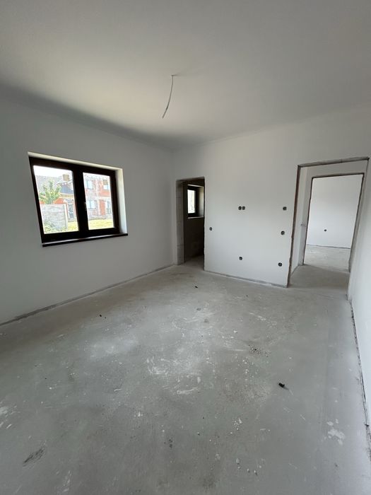 Casă 102 mp utili cu teren 500 mp în Sântandrei