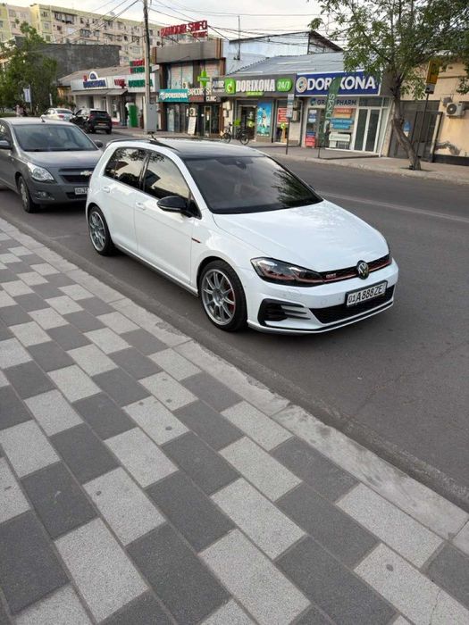 Volkswagen Golf GTI MK7.5 2020