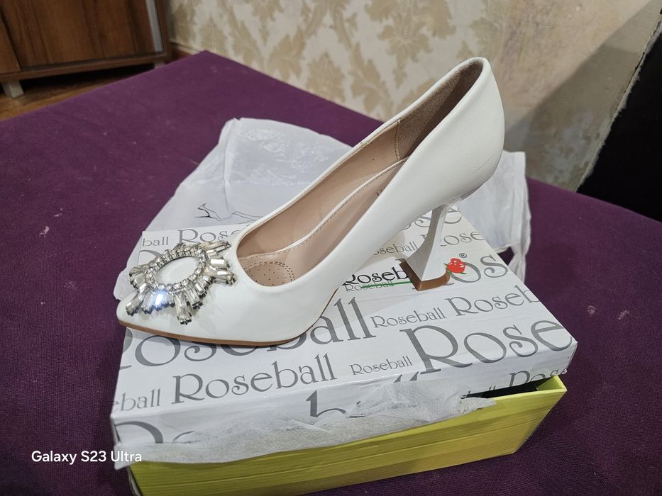 Срочно сатам туфли