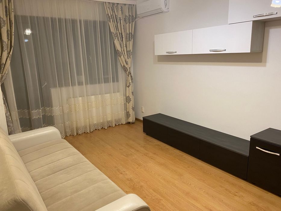 Inchiriez apartament 2 camere Ozana
