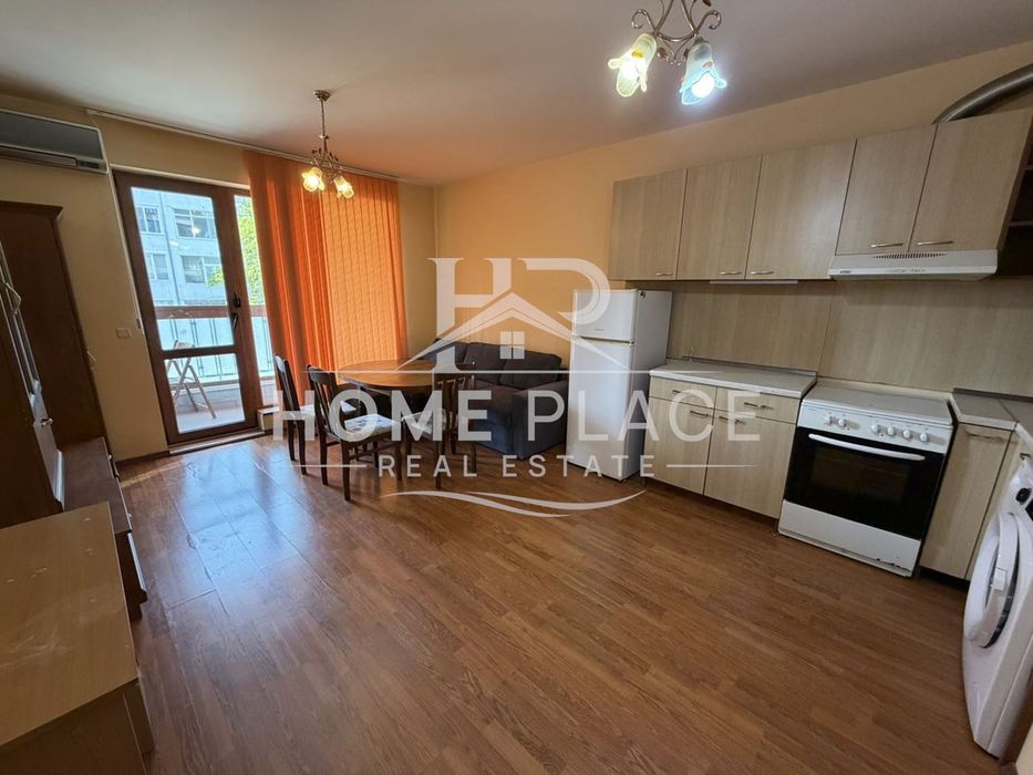 Дава се под наем Двустаен апартамент в Варна, Левски - 72 кв.м за 398.82 € - Снимка #1