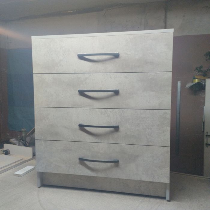 Новые комоды в сборе