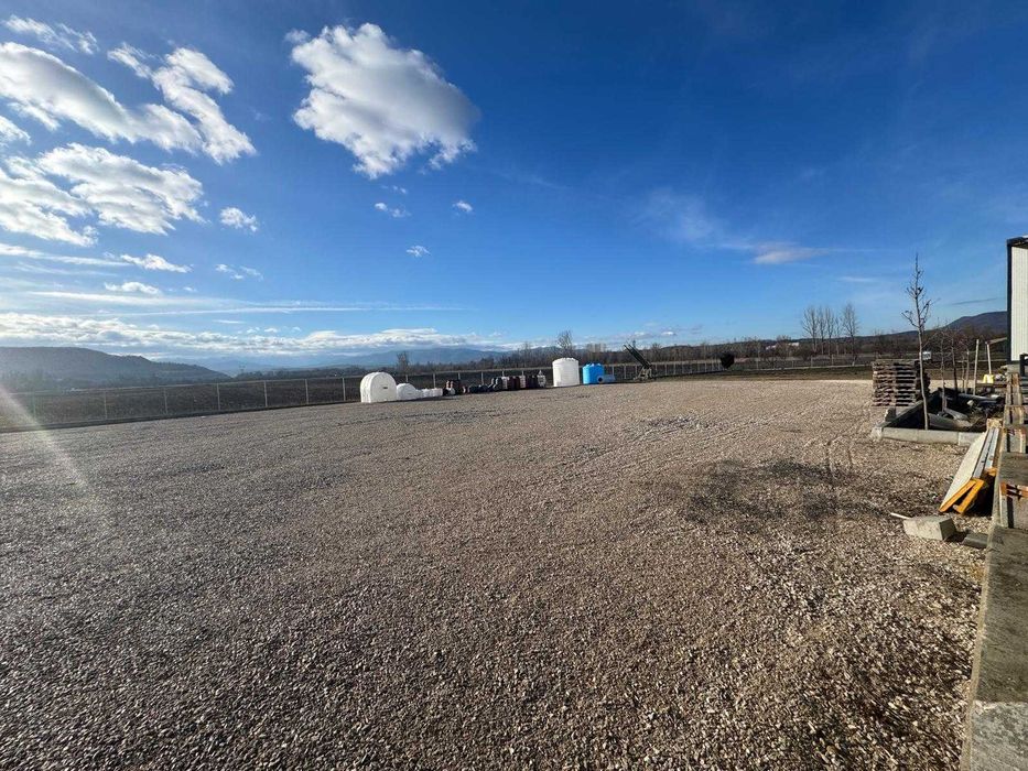 Парцел, гр. Севлиево идеален за автокъща