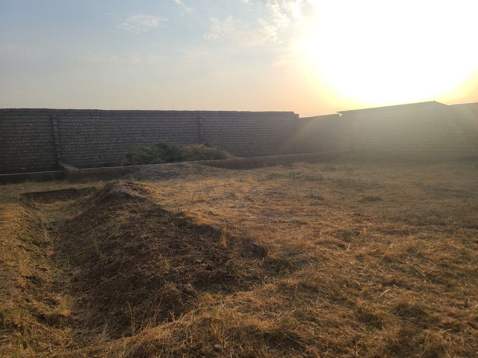 Uy sotiladi 250mln kelishamiz