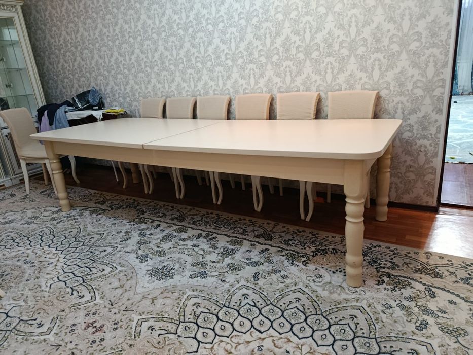 Продам буу стол и сервант
