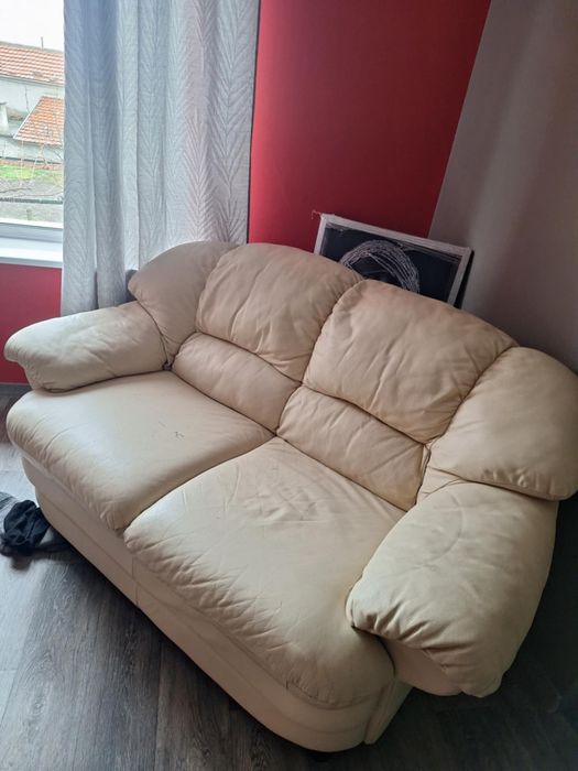 Кожени дивани 2 броя