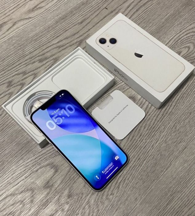 iPhone 13 128GB с гарантией