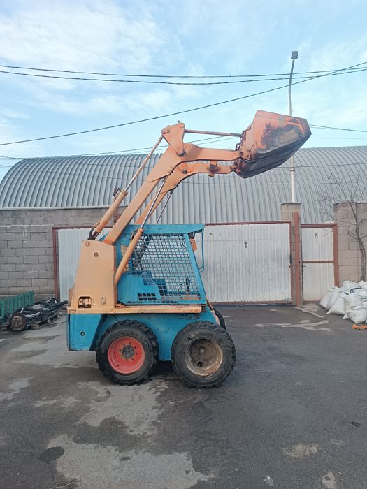 Мини погрузчик Toyota Hobson