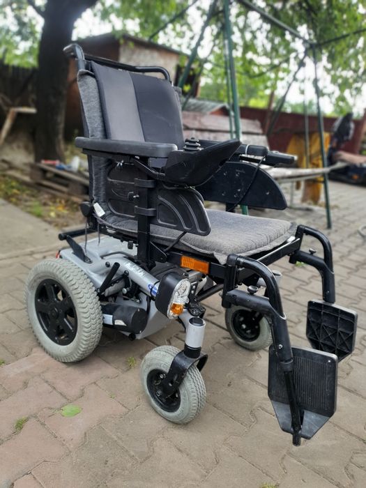 Scaun electric cu jostik