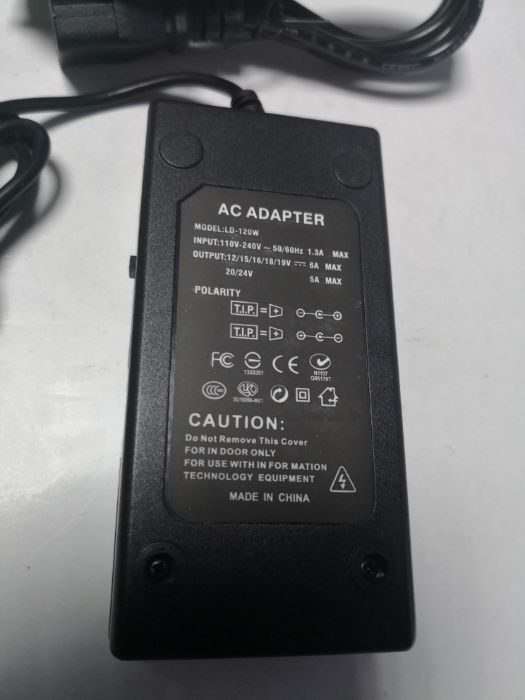 Incarcator laptop universal 120 W