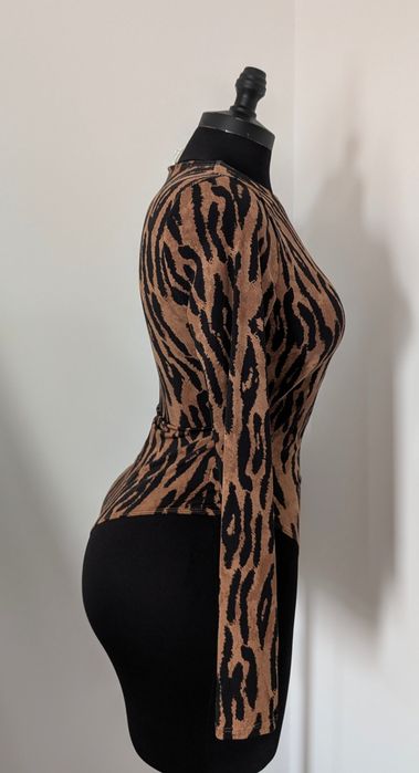 Body animal print elegant, modelator, talie subțiată, efect wow