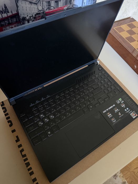 Asus A16 в идеальном состоянии