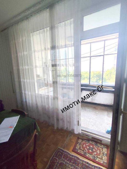 Тристаен апартамент тухла жк.Славейков  Бургас