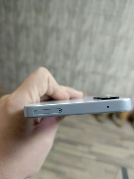 Samsung A35 5g satiladi