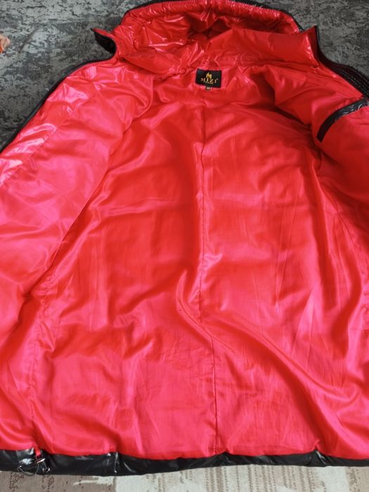 Женская куртка продам