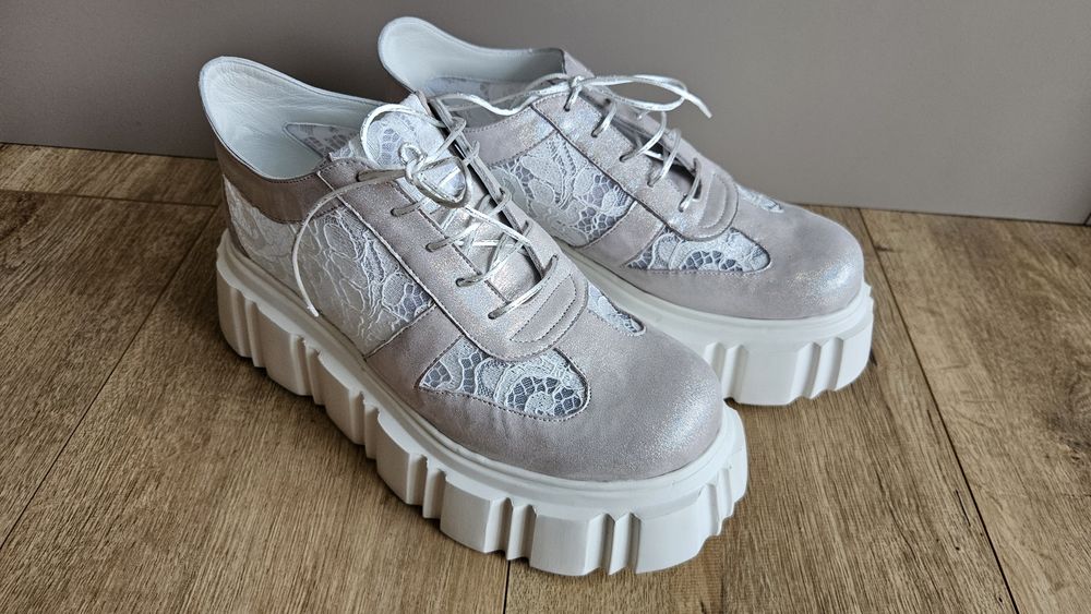 Pantofi de piele cu platforma din piele, de mireasa